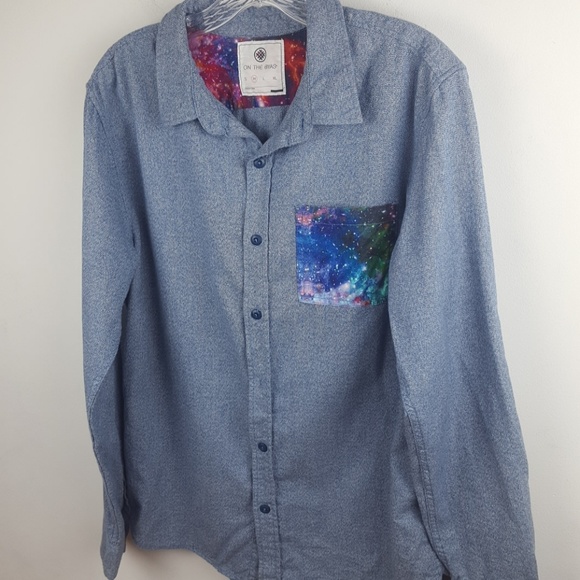 On The Byas Button Up Top - Picture 3 of 8